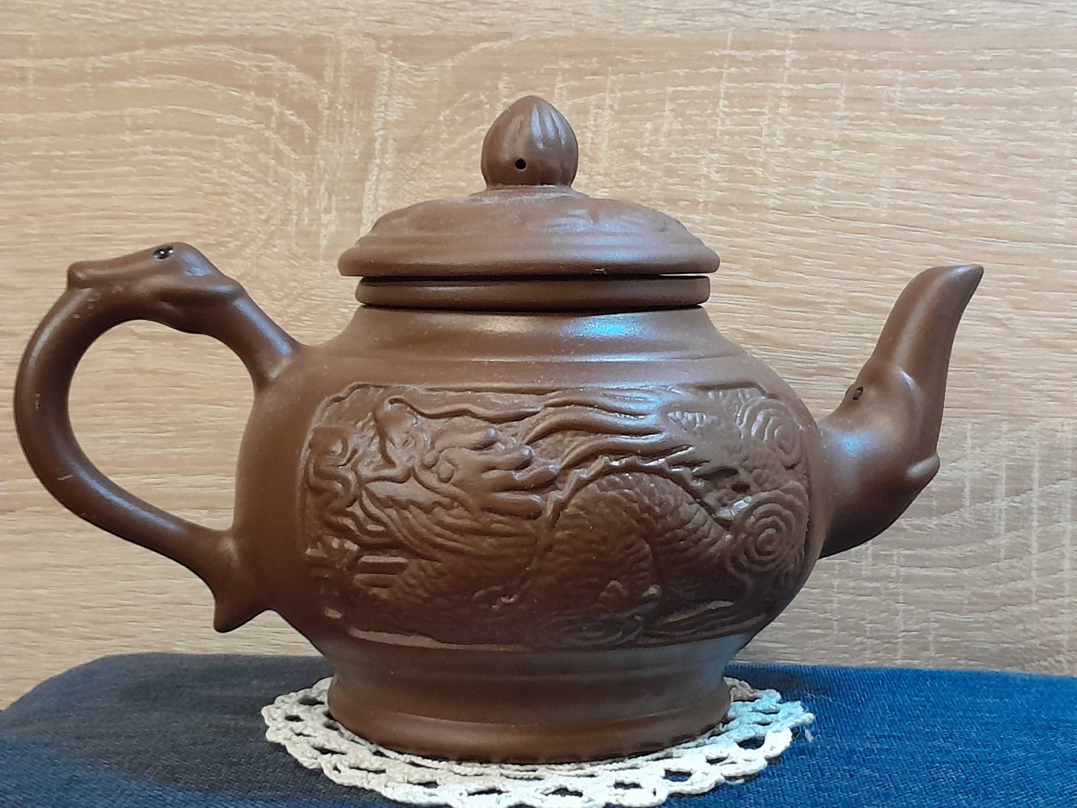 Китайський глиняний чайник