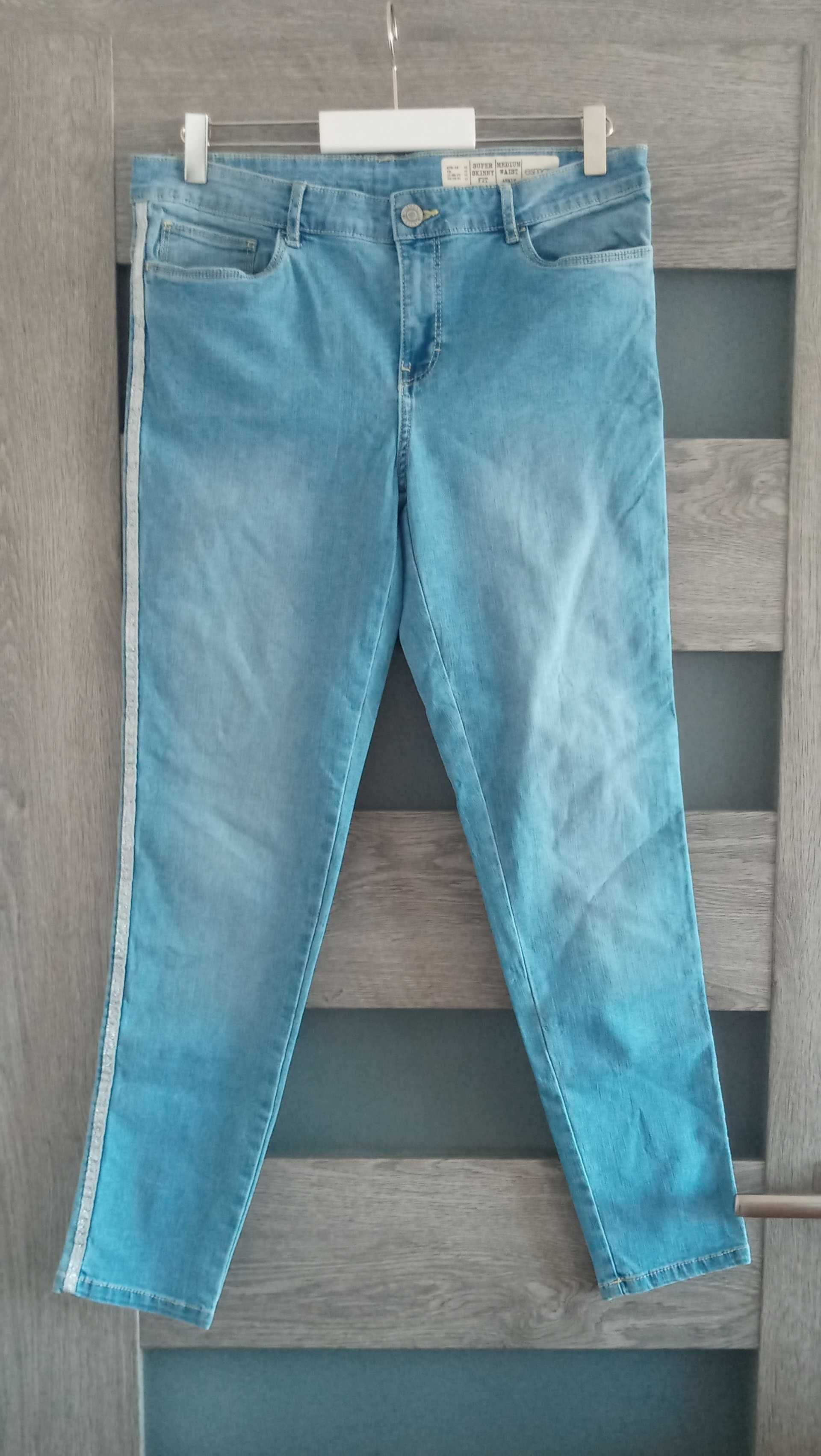 Esmara jasne jeansy srebrne zdobienia super skinny 40 L