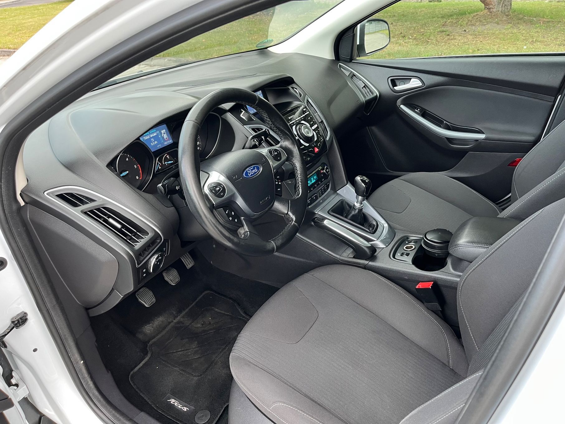 Ford Focus 1,6-115KM TITANIUM Pierwszy właściciel Stan Bardzo dobry