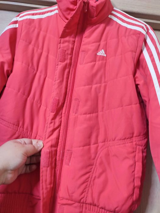Брендова утеплена куртка Adidas S/M