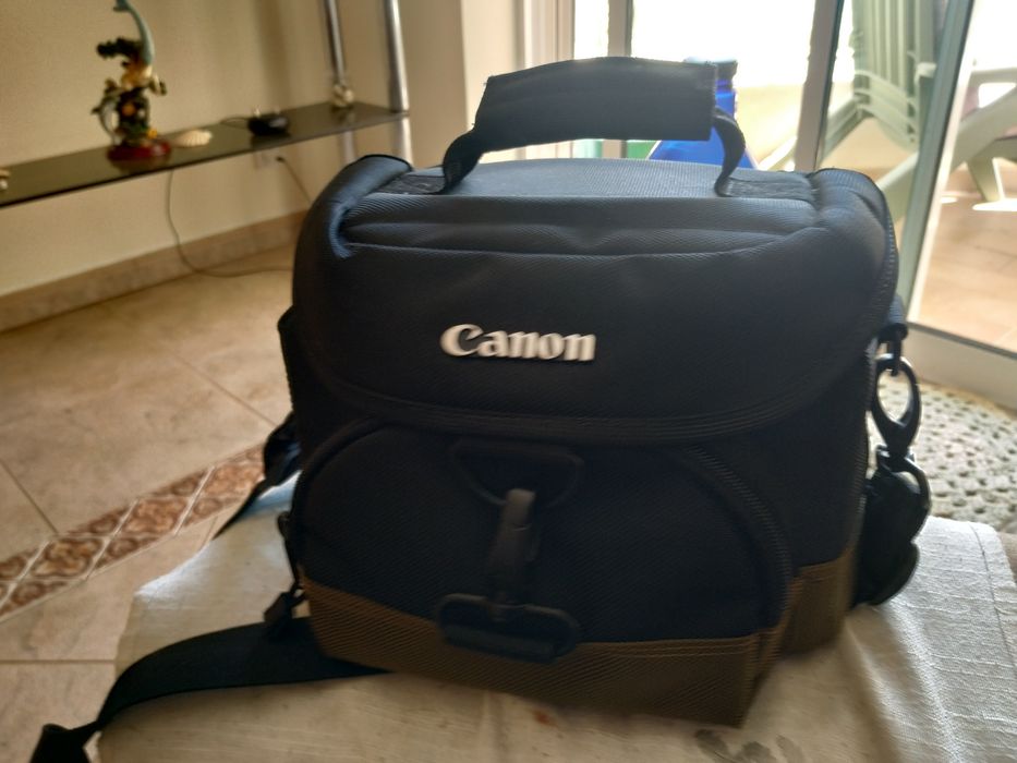 Máquina digital Canon