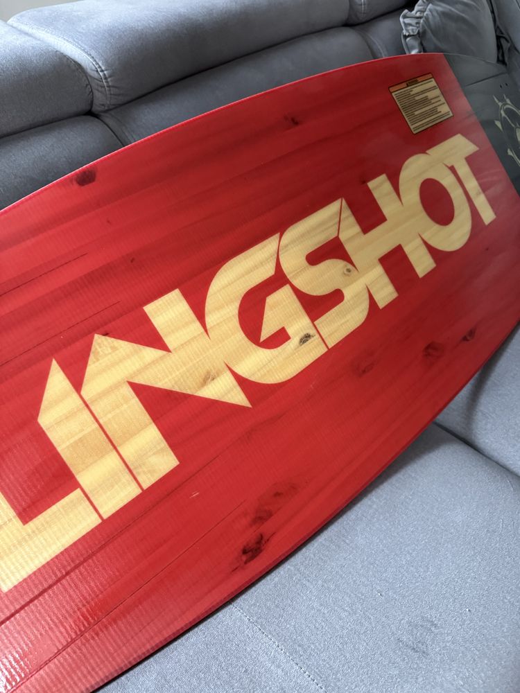 Deska Wakeboard Slingshot Windsor 137