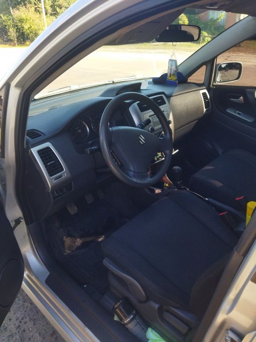 Продам авто Suzuki Liana