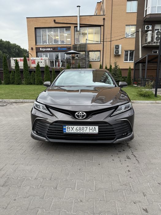Toyota Camry 2021
