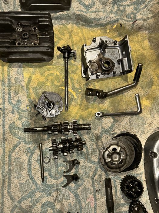 Поршневая Минск, сцепление, кпп запчасти двигателя Минск