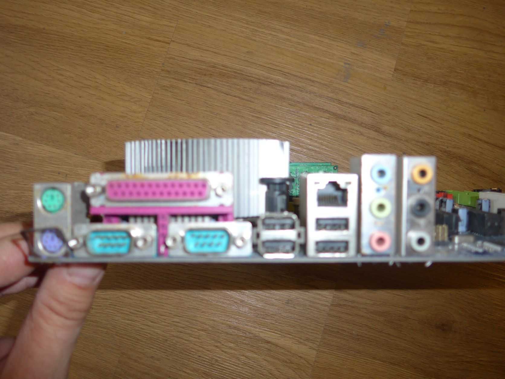 płyta główna Gigabyte GA-8I915P Duo tanio