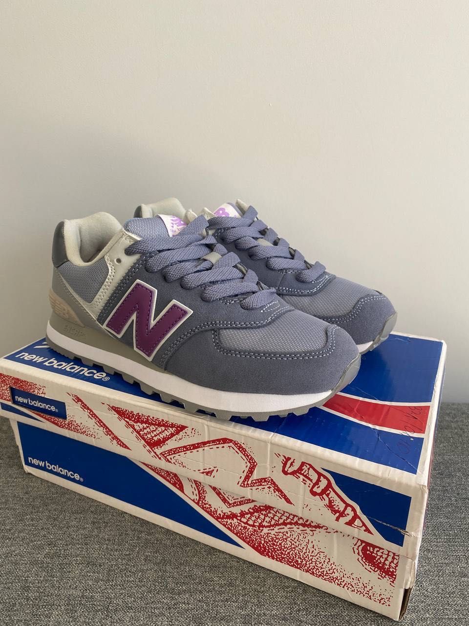 Кросівки New Balance р37