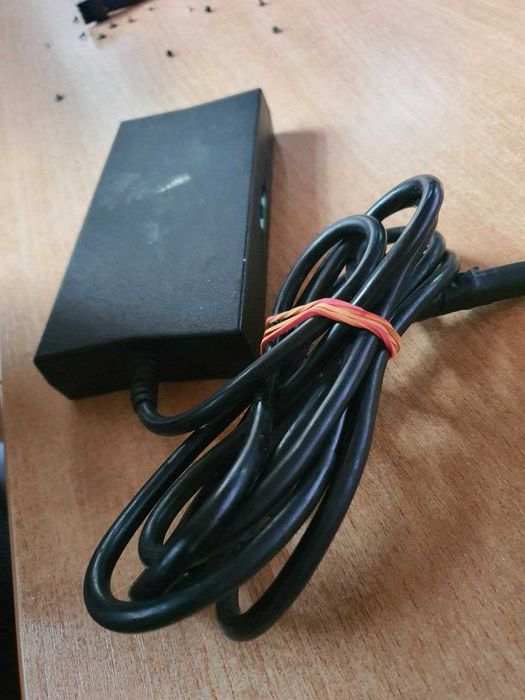 Зарядное ноутбука DELL 130 W 19,5 В 6,7 А  LA130PM121 рабочее оригинал