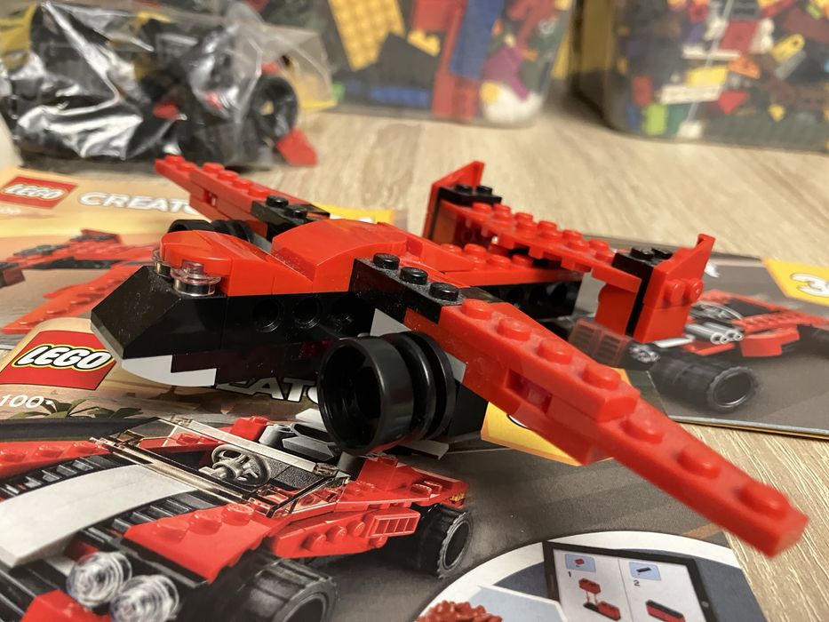 Oryginalne klocki LEGO 31100 Creator 3 in 1 samolot samochód