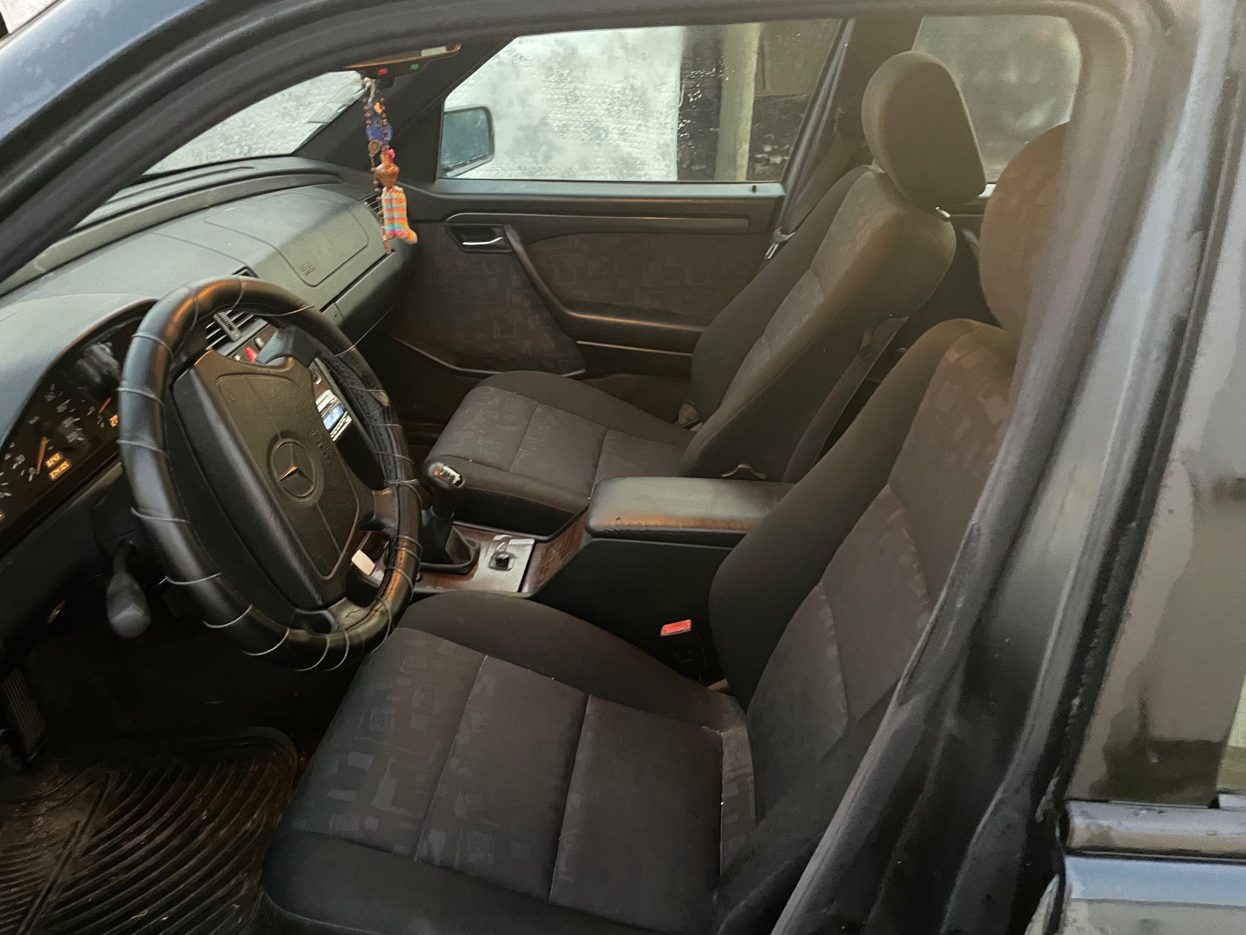 Mercedes c220 atmosférica