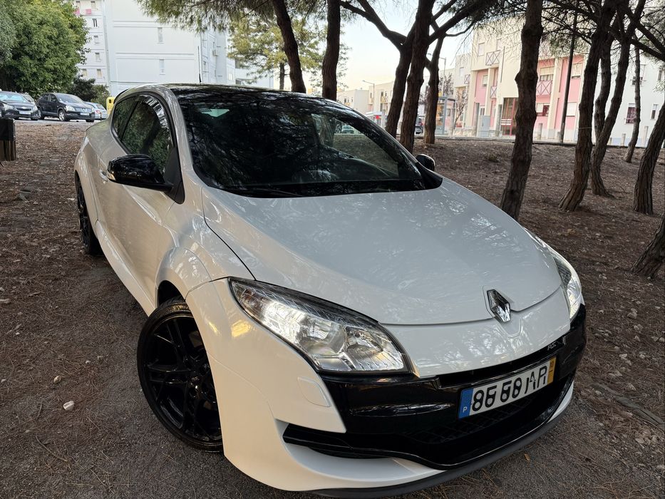 Renault Megane RS coupe 250cv RESERVADO