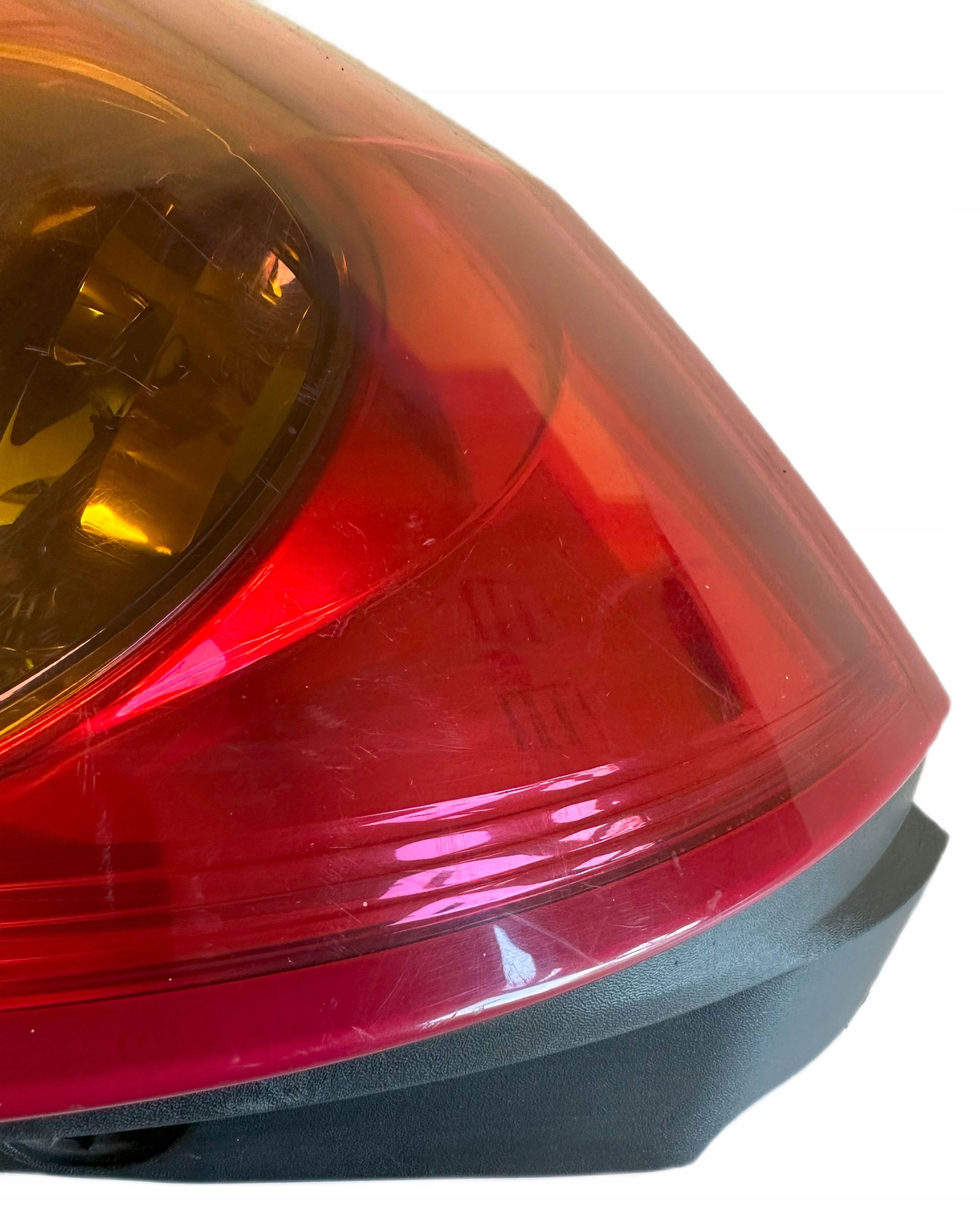 Lampa TYŁ Tylna Lewa Nissan Primera P12 Kombi 2A01RS102IB02