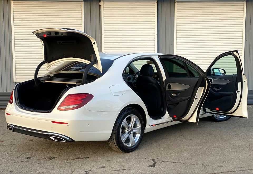 Mercedes-Benz E-Class 2017