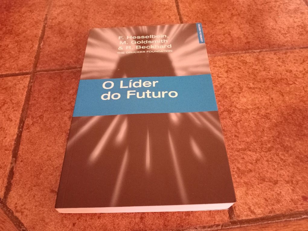 Criação valor para acionista+Estratégia Corporativa+líder do futuro