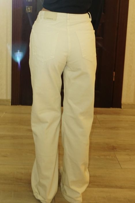 Жіночі джинси stradivarius