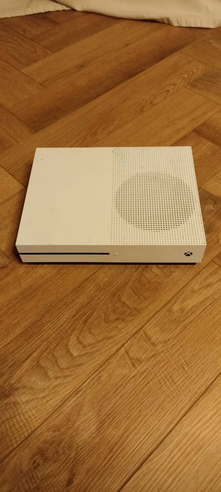 Konsola Xbox one s 1 TB sprawna