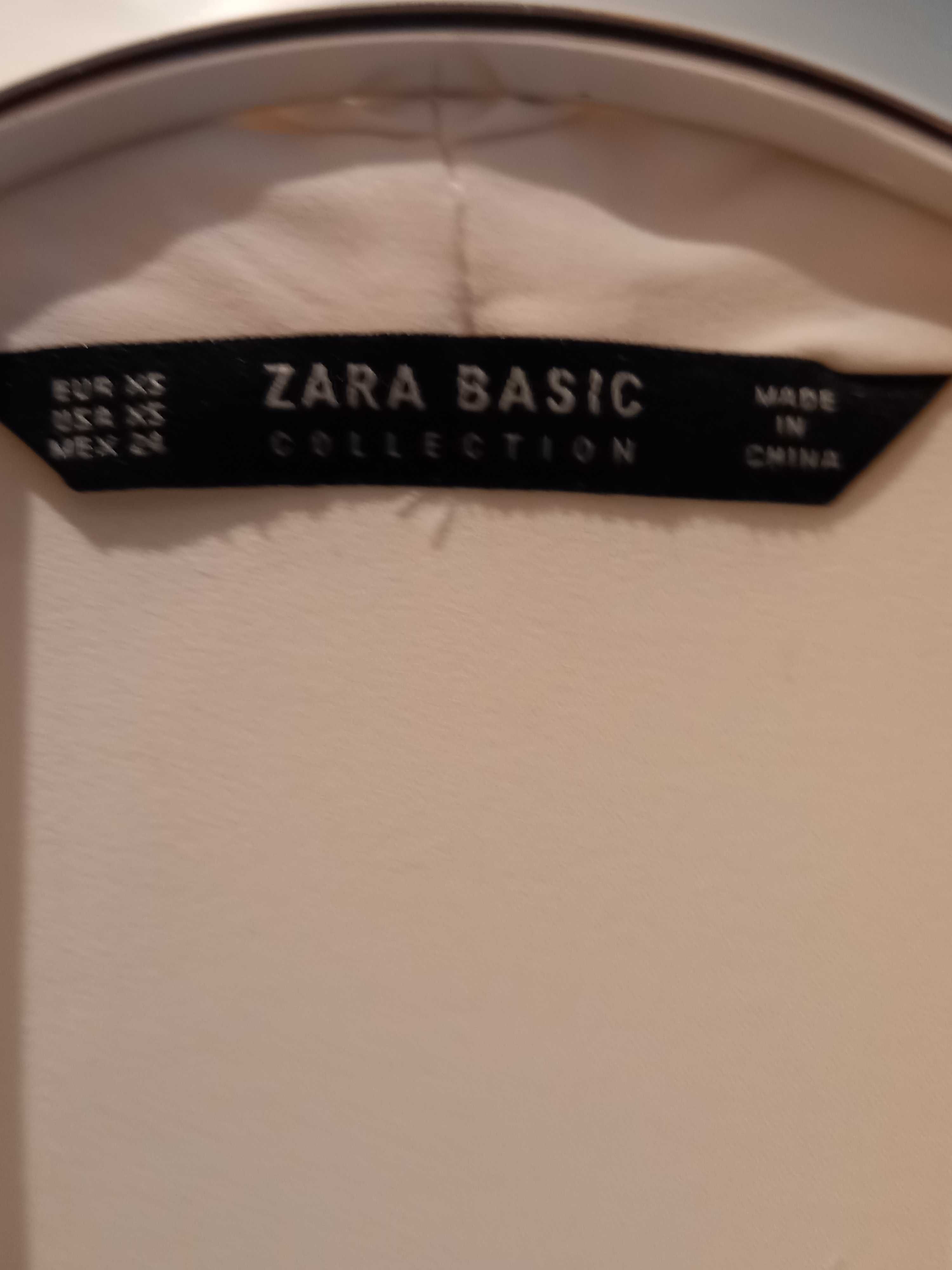 Blusa Zara nova com punhos bordados