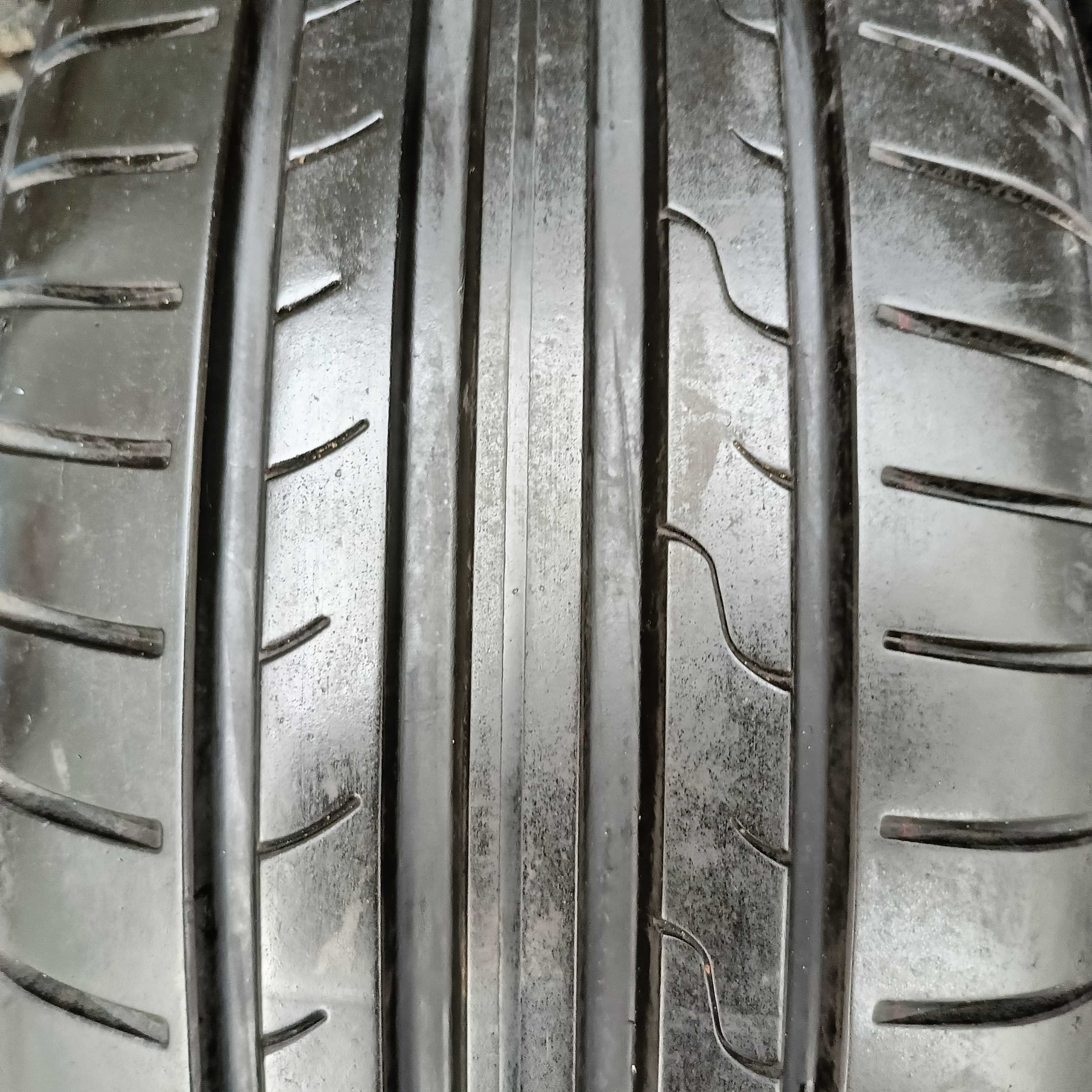 4X 215/60R16. 95V DUNLOP jak nowe!