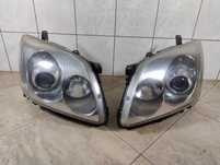 Toyota Avensis t25 03-06 lampa reflektor prawy lewy komplet Europa