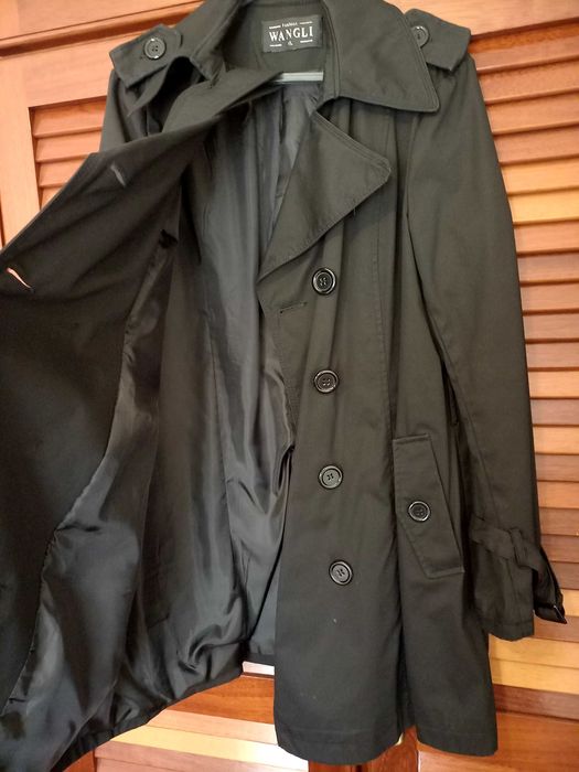 Gabardine preta como nova