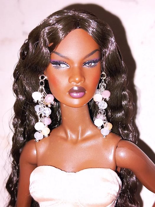 Kolczyki dla lalek Barbie, Integrity Toys, bjd, Tonner, Blythe, Bratz,
