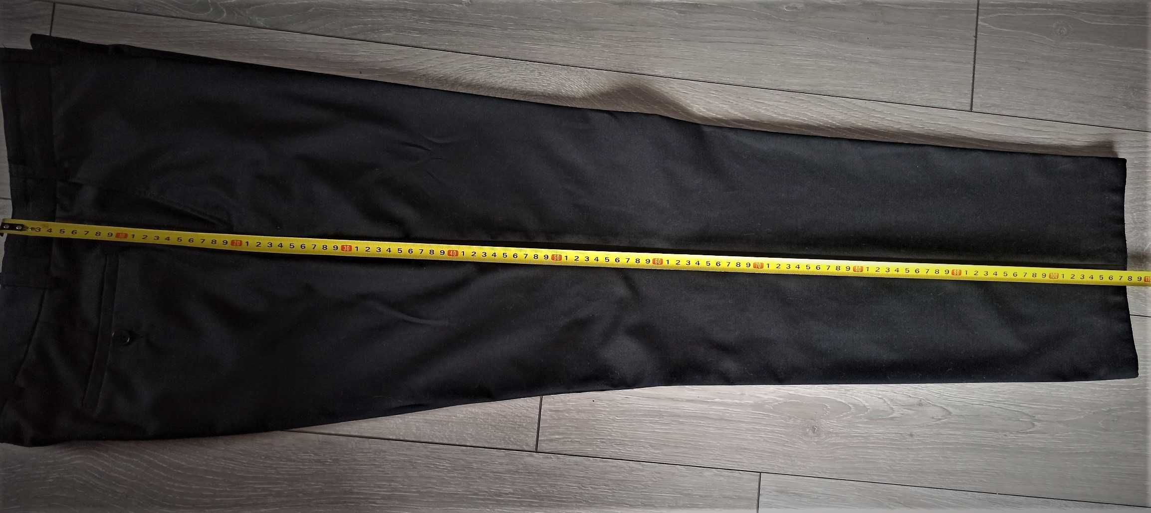 Spodnie męskie Angelo Litrico  C&A L-XL