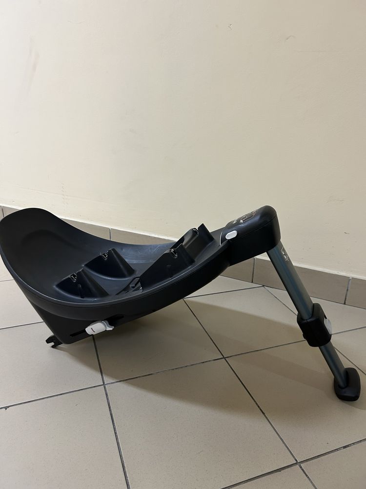 Fotelik samochodowy Cybex Aton M i - Size + baza