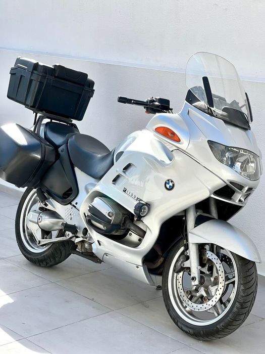 BMW R1150RT.