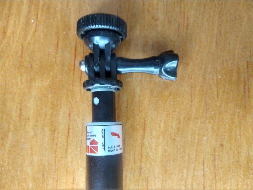 Monopad Selfie Stick