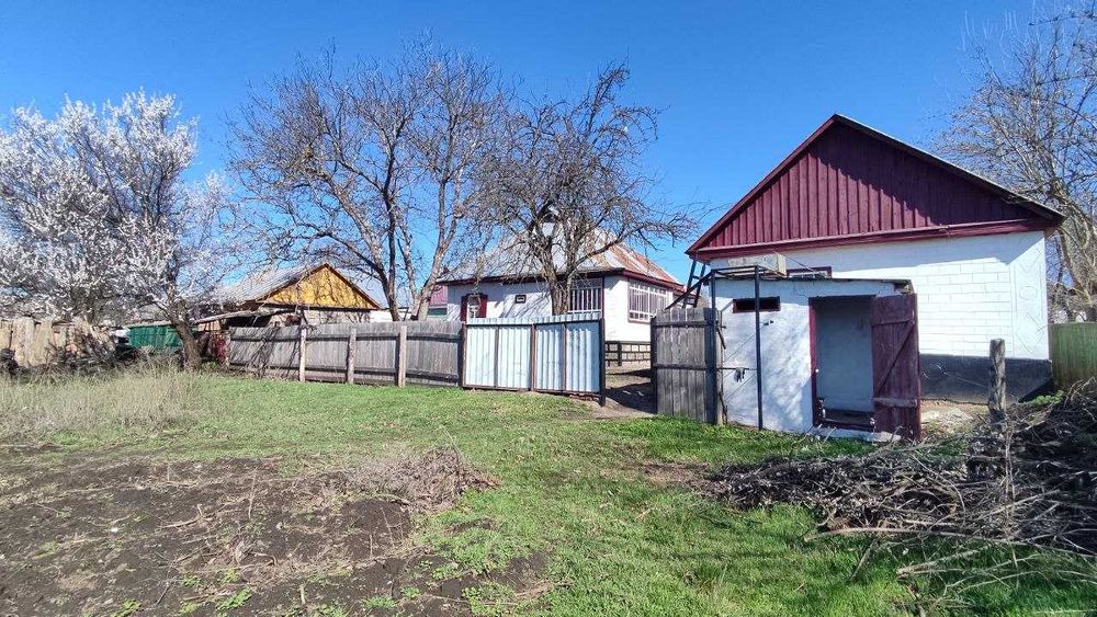 Продаж будинку в с.Білозір'я по вул.Гагаріна