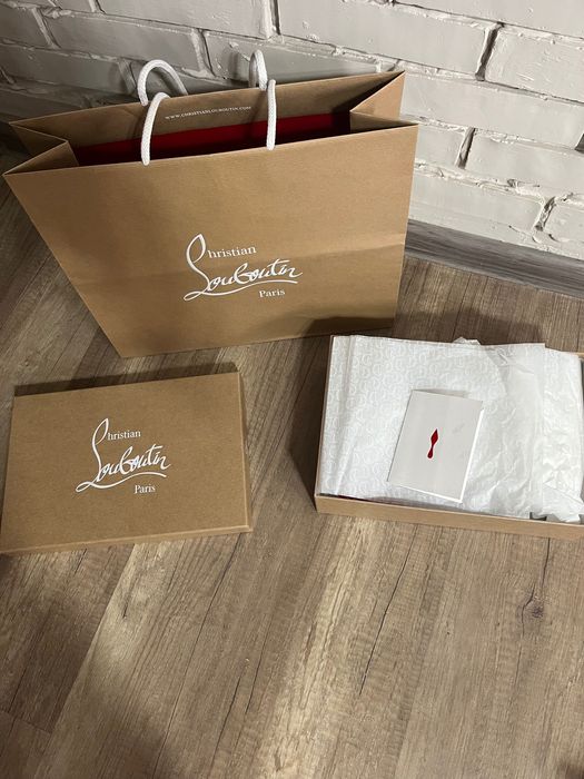 Christian Louboutin 36 розмір оригінал повний комплект