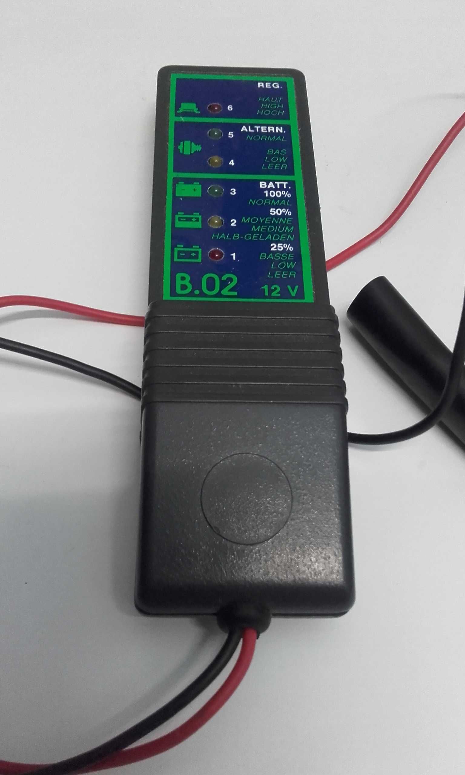 Testador de bateria e alternador.