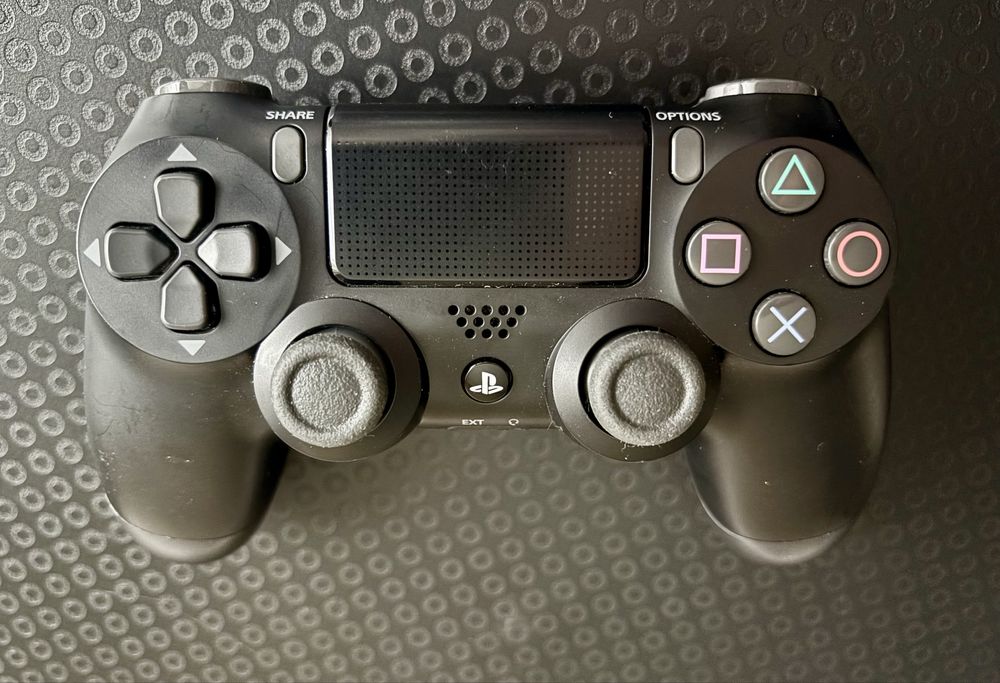 Dualshock 4 v2, оригінал