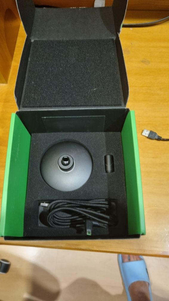 Razer Seiren X Microfone Gaming