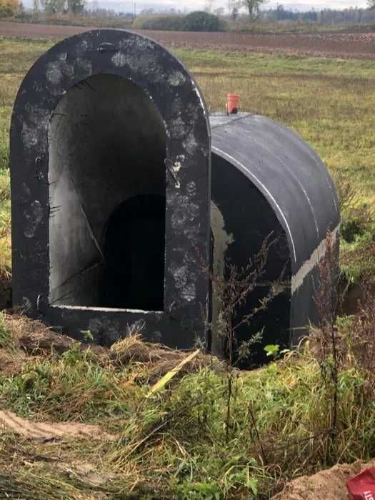 Piwniczka półokrągła piwnica betonowa ziemianka Brzeg Grodków