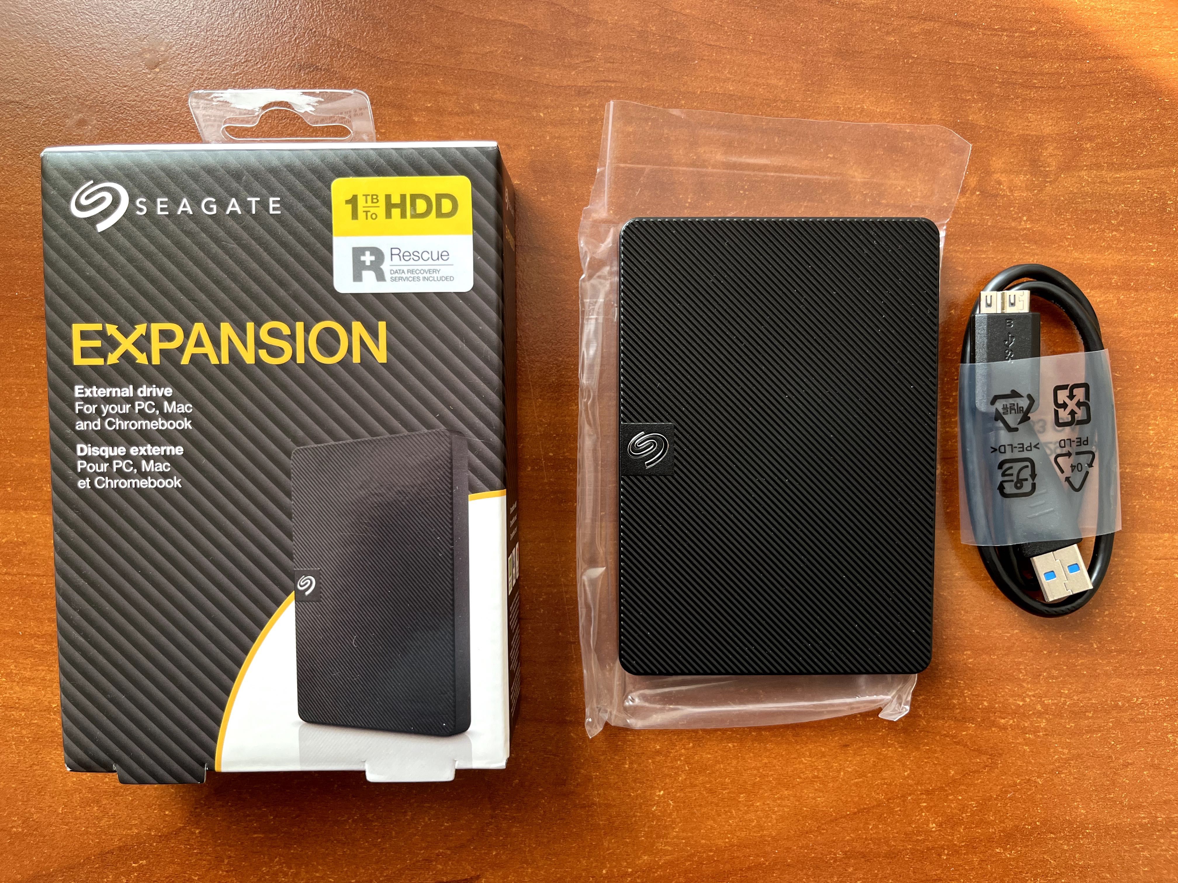 Зовнішній жорсткий диск Seagate Expansion 1 TB