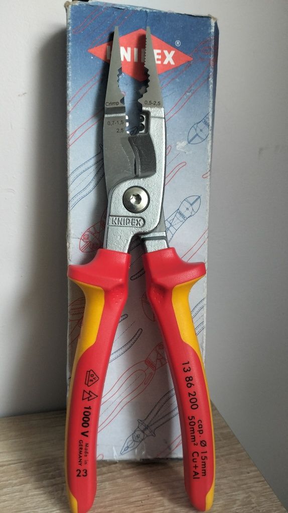 Szczypce wielofunkcyjne Knipex 13.86.200