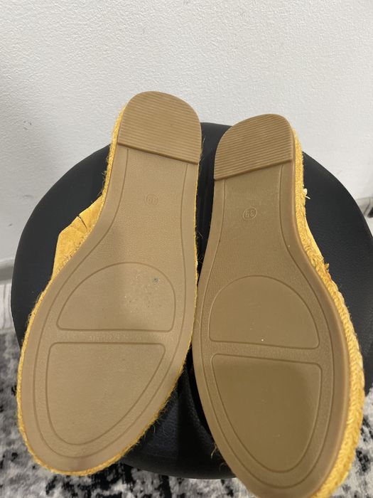 Klapki damskie zamszowe