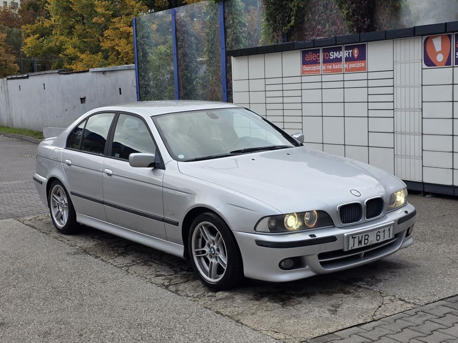 BMW 525i m sport mały przebieg
