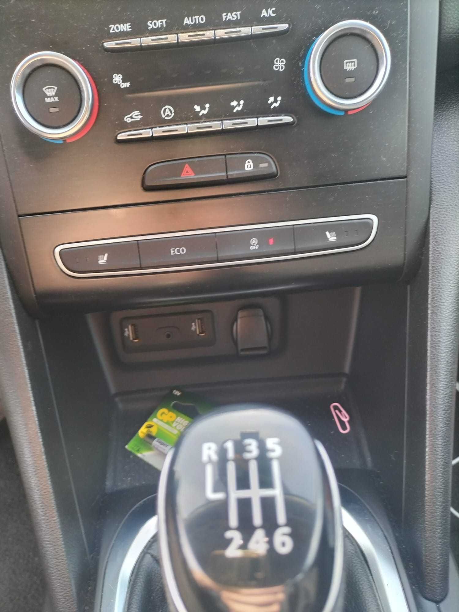 Renault Megane sport tourer