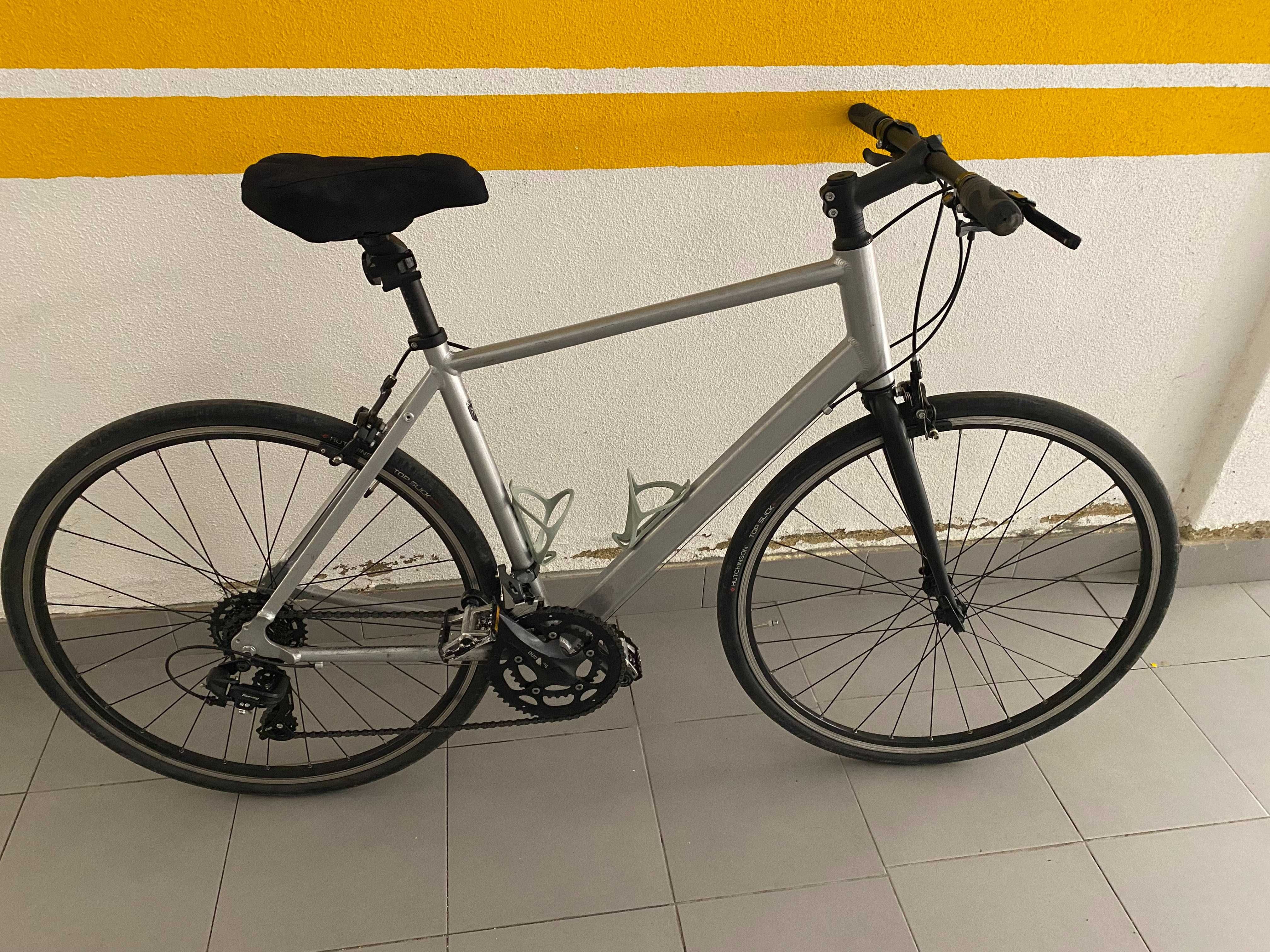 Vende-se bicicleta