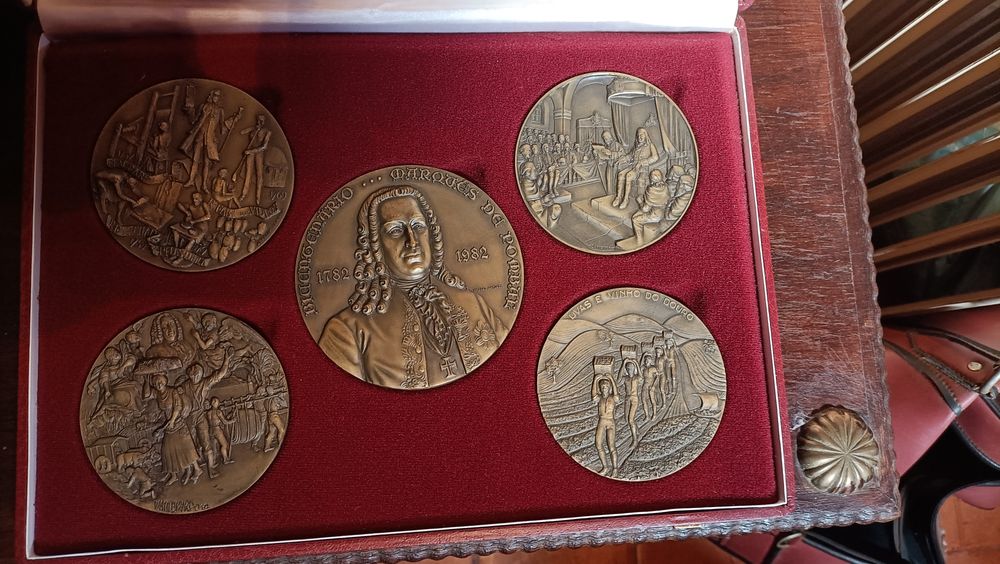Coleção medalhas 200 anos da morte de Marquês de Pombal