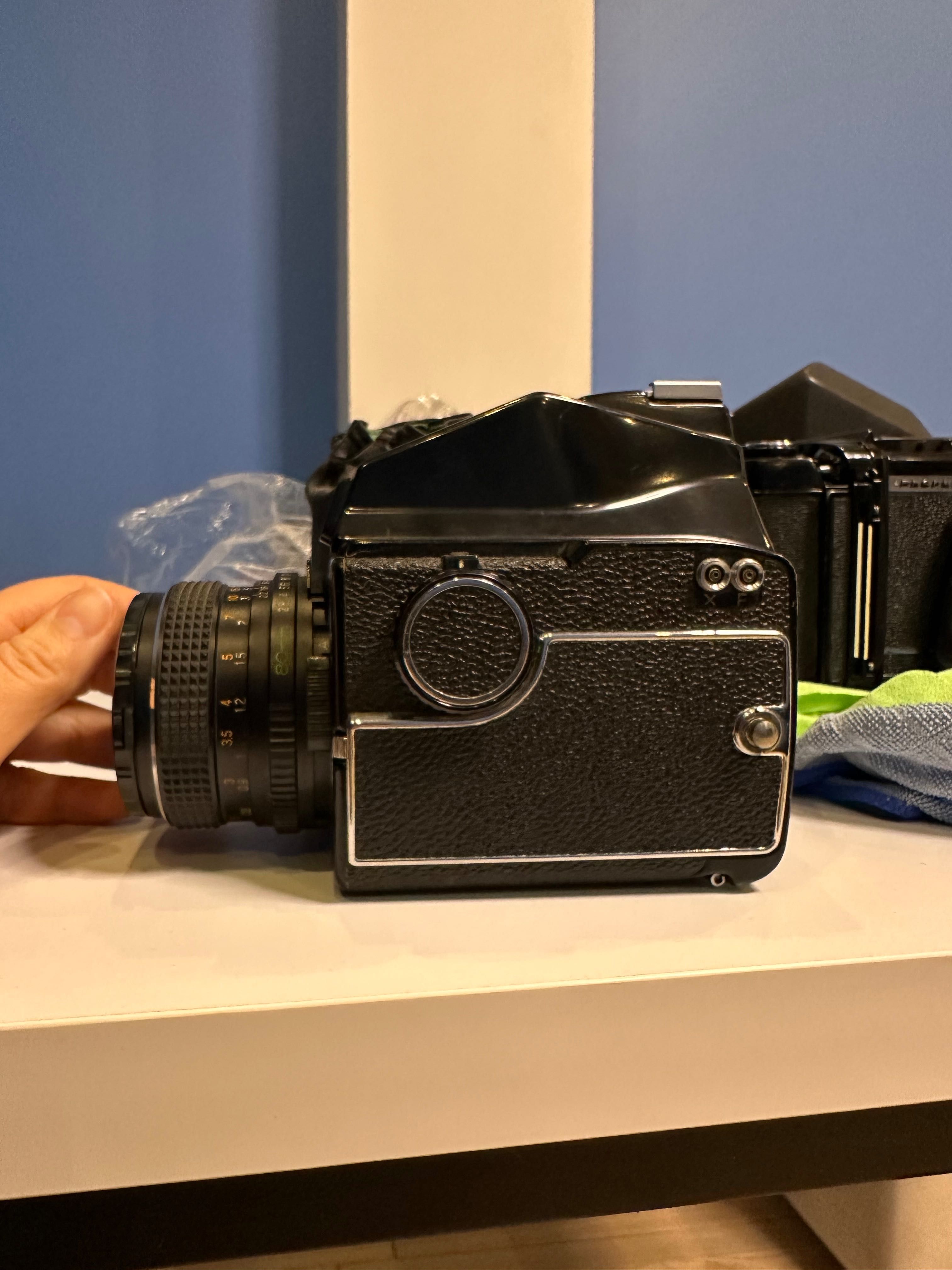 Фотоаппарат Mamiya 645 з объективом