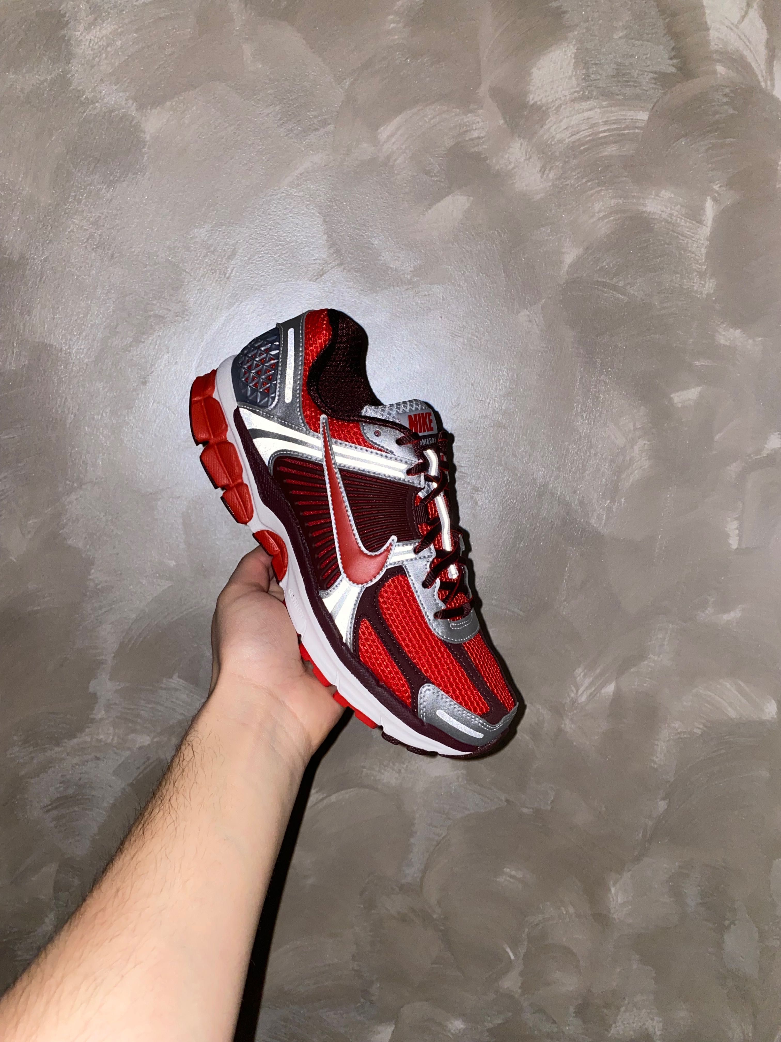 Nike Vomero 5 (оригінал)