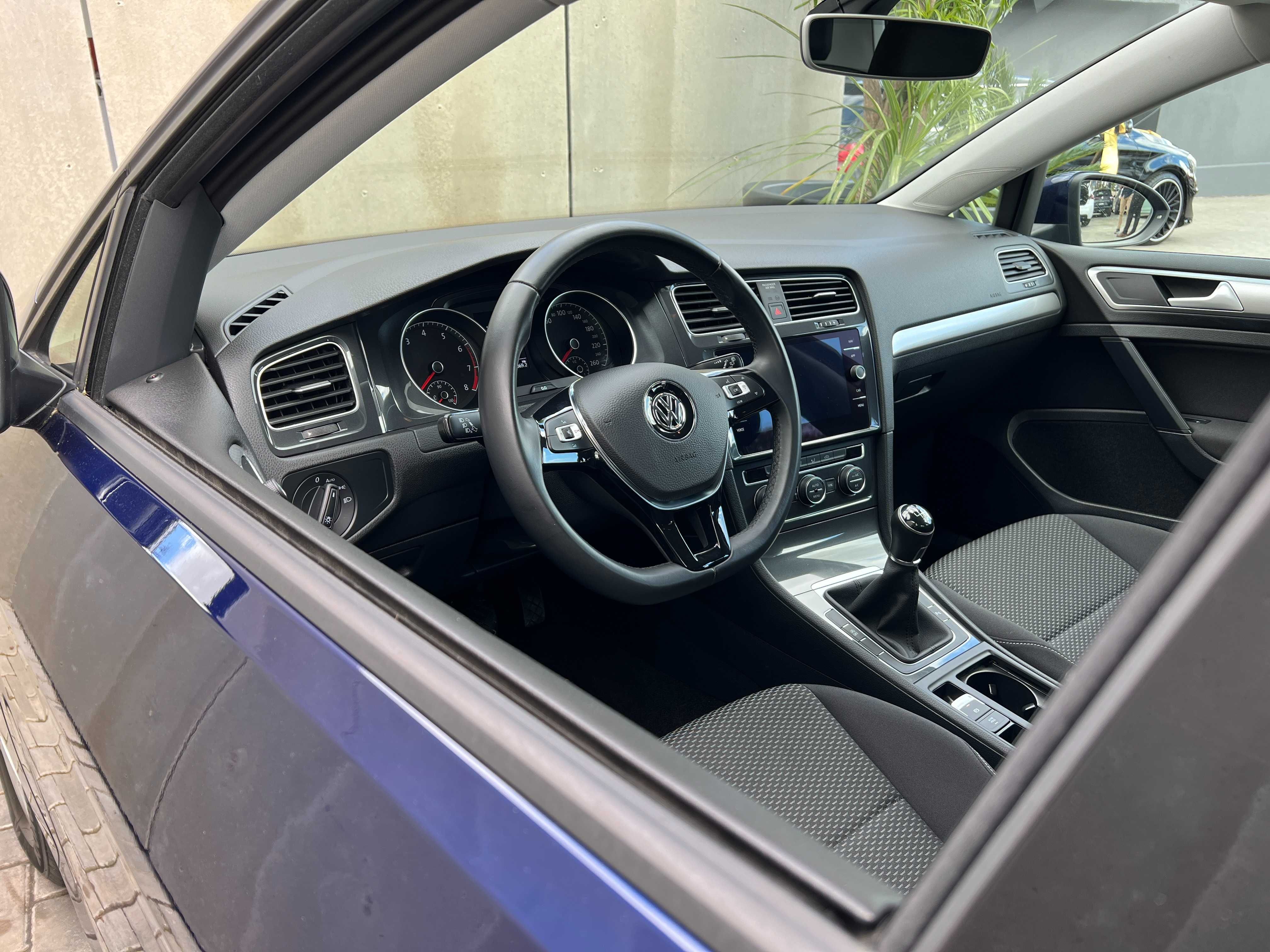 Volkswagen Golf VII 1.0 TSI