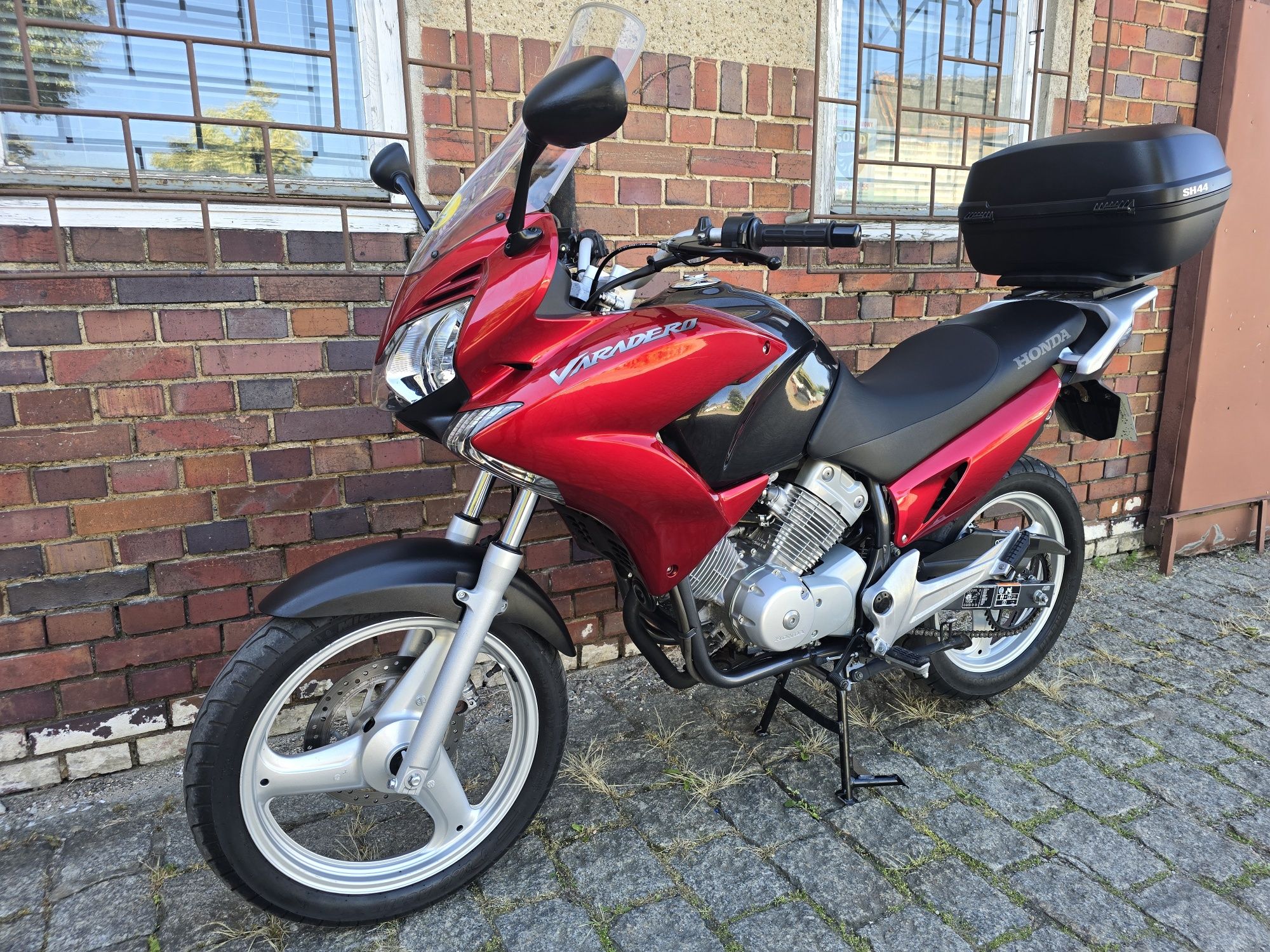 Honda XL 125 Varadero .2012r. Bezwypadkowa // kufer // serwis