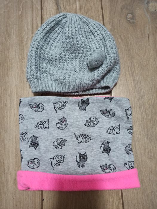 R. 52 Czapka + komin