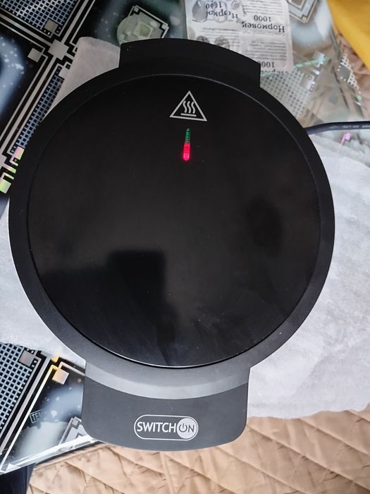 Электровафельница б/у