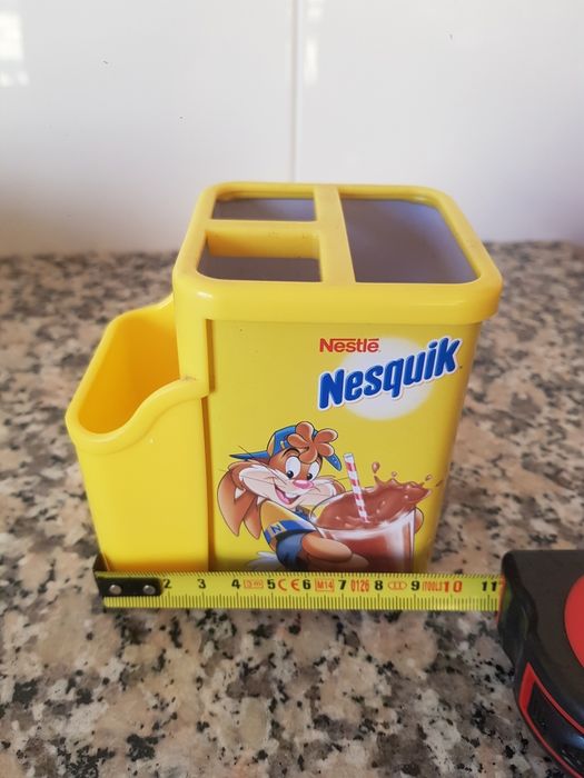 Porta-Lápis e Canetas NESQUIK