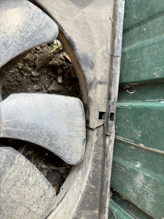 Дифузор mitsubisi asx 1.6 2012 рік